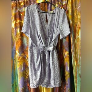 ✨Entro✨Lavender Animal Print Romper
